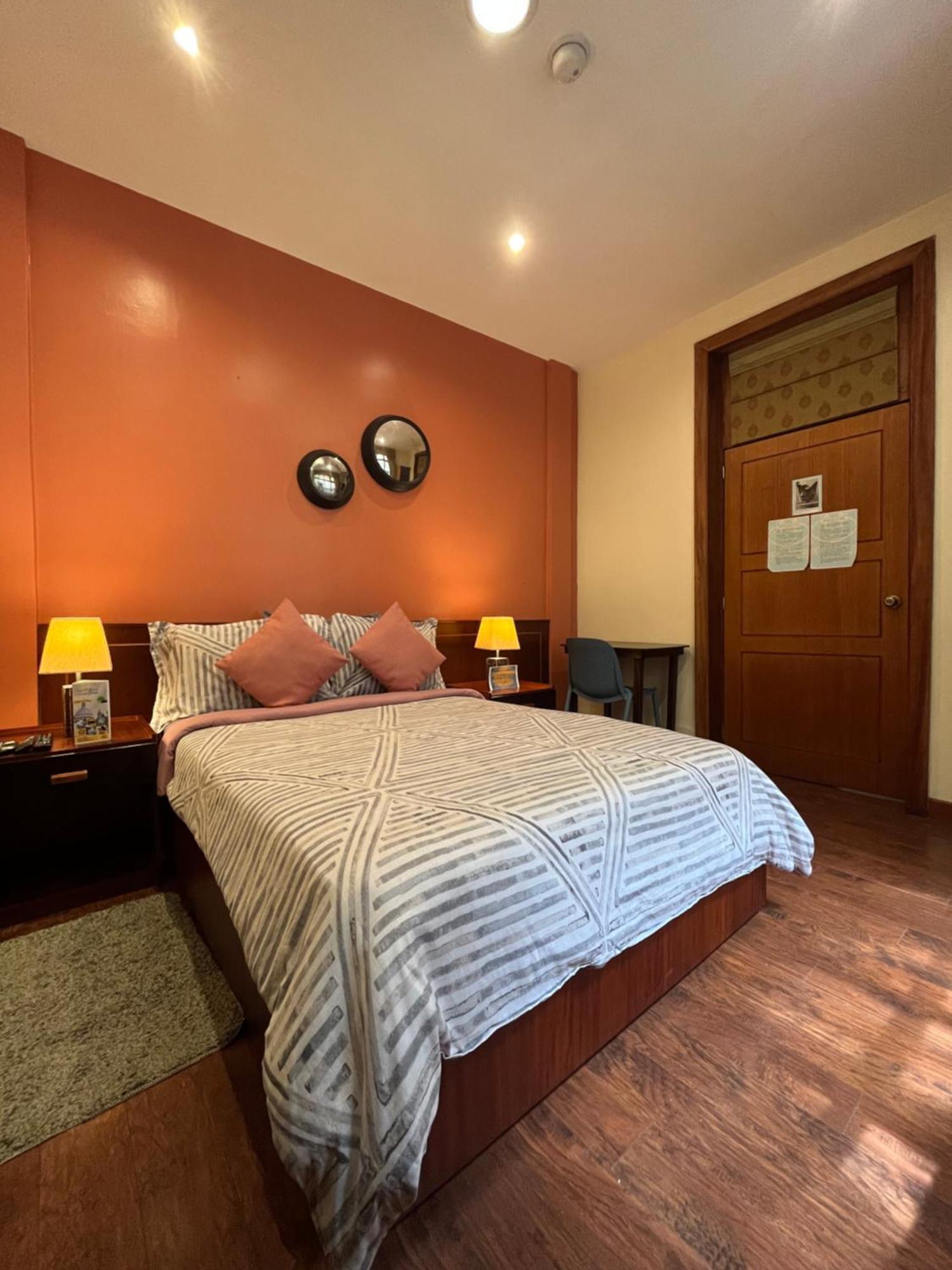 Pepe'S House Cuenca I Hotel & Boutique Hostel Buitenkant foto