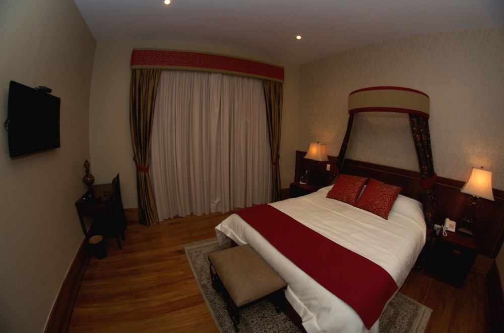 Pepe'S House Cuenca I Hotel & Boutique Hostel Buitenkant foto